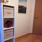 Zamardi Apartman アパート