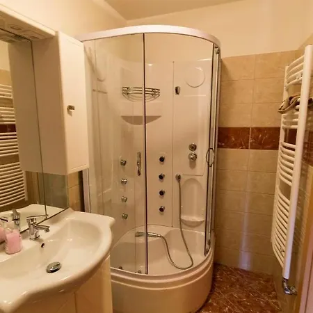 Zamardi Apartman Апартаменты *