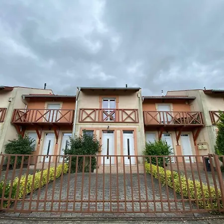 Διαμέρισμα Zamardi Apartman Zamárdi