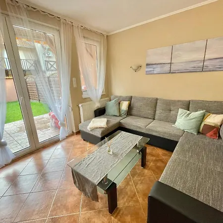 Zamardi Apartman Διαμέρισμα *