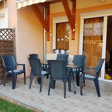 Апартаменты Zamardi Apartman