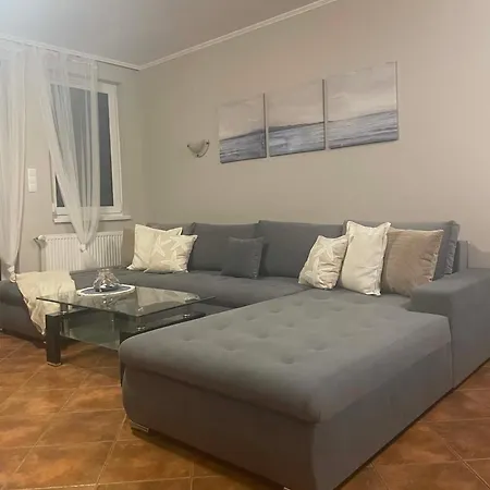 Апартаменты Zamardi Apartman *